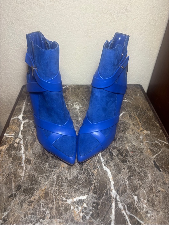Shoe Dazzle Shoes - Shoe Dazzle Electric Blue Pointed-Toe Ankle Boots